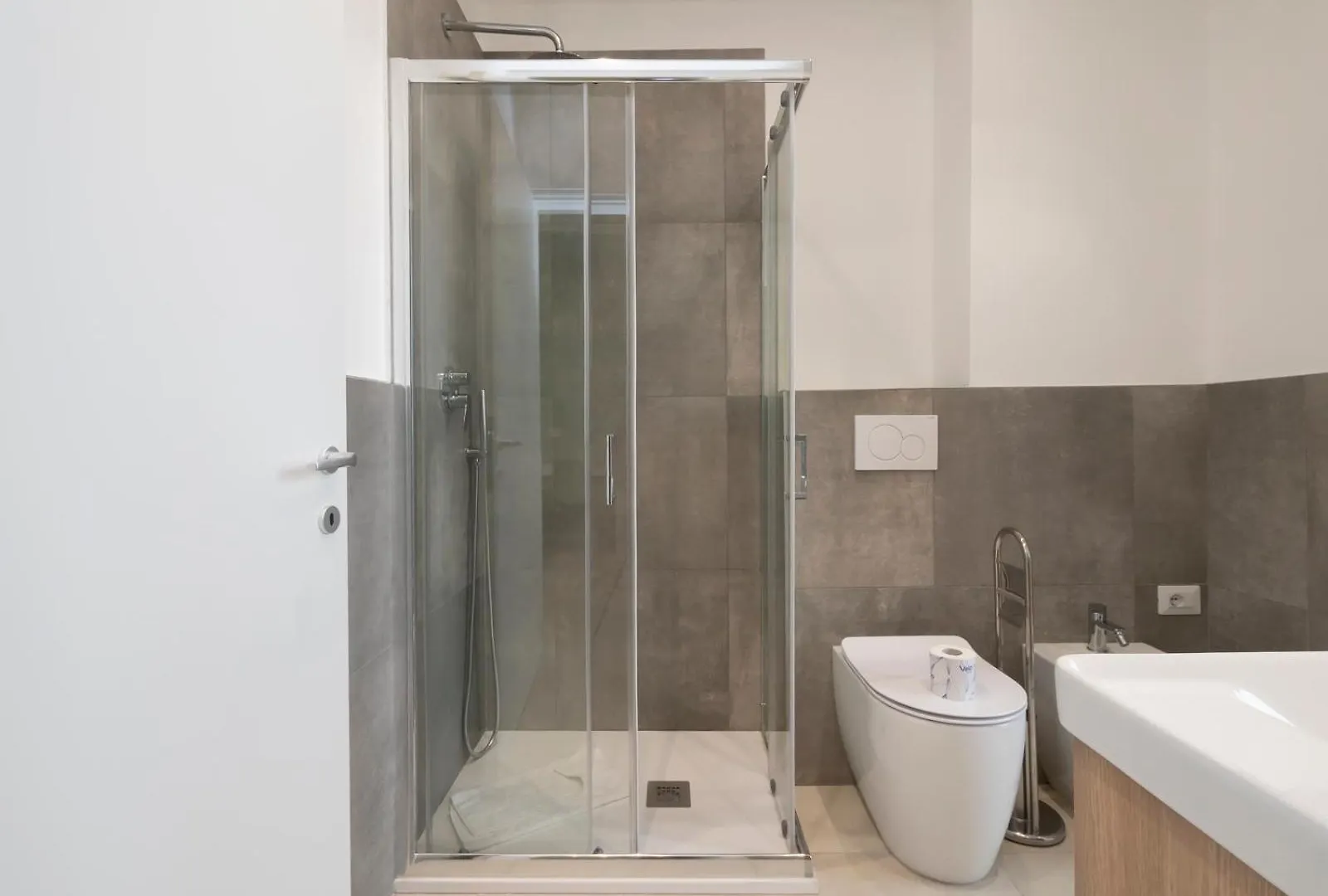 I Host Apartment - Lodovico Il Moro 105-4 Milánó