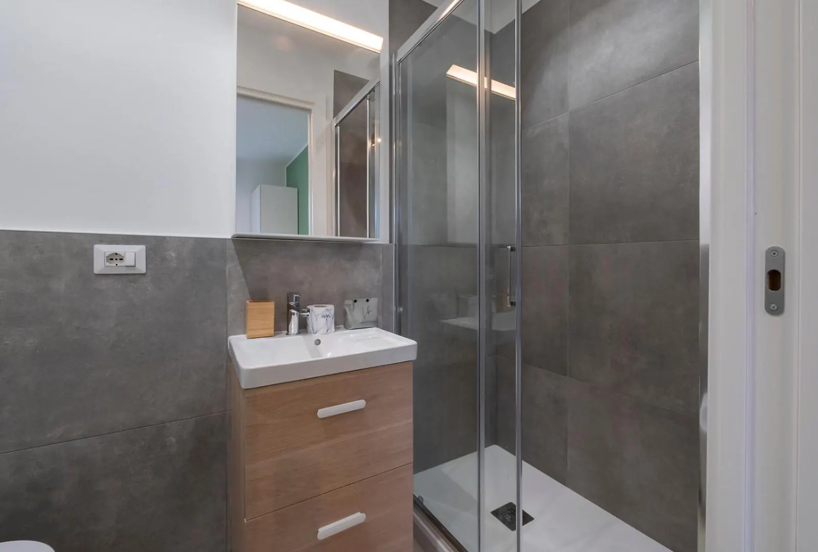 I Host Apartment - Lodovico Il Moro 105-4 Milan